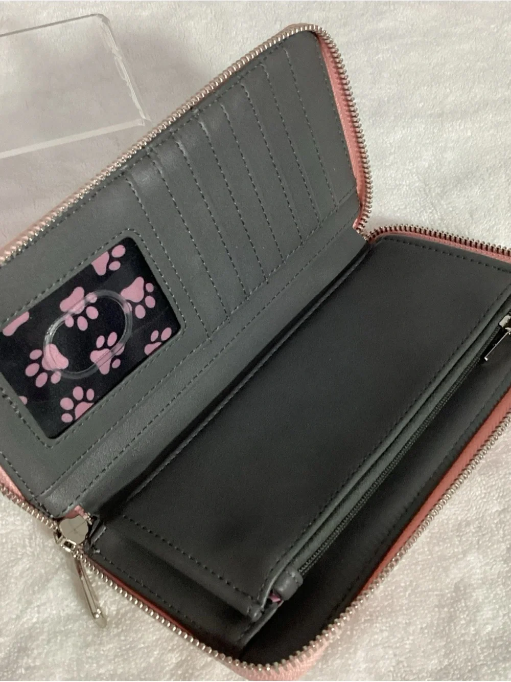 Loungefly Disney Favorite Cats Large Wallet Clutch EUC Figaro Marie Cheshire ETC